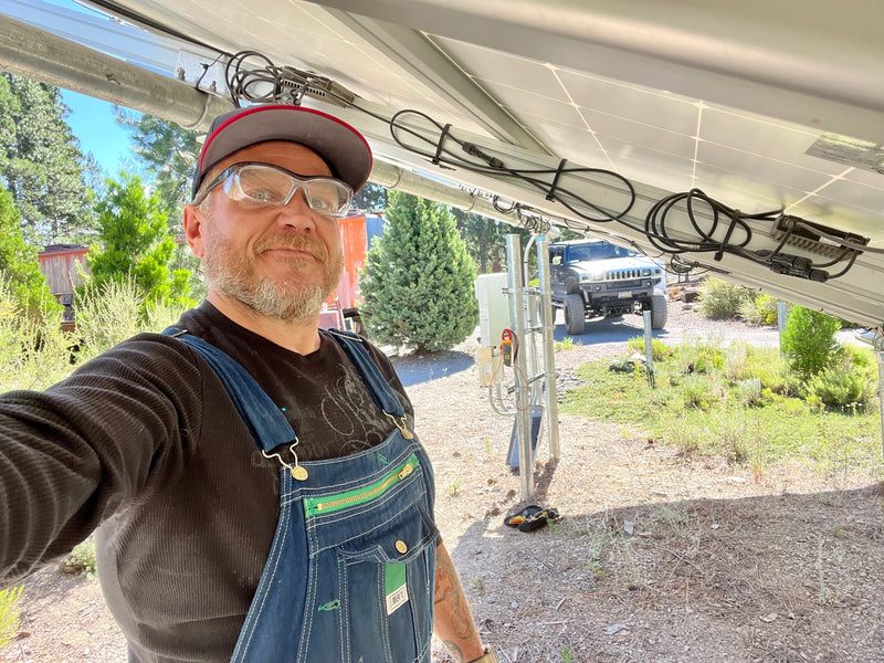 An altE technician